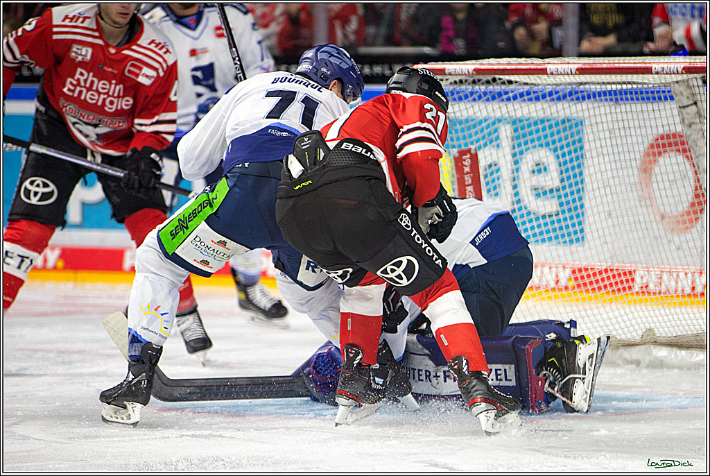 PENNY DEL; Koelner Haie- Straubing Tigers; Koeln, 28.12.2022